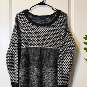 American Eagle Outfitters Vintage Boyfriend Sweater Size Small